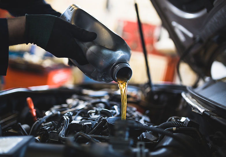 Garage auto à Saint-Étienne - Pneus, Pare-brise, Révision et Système de Freinage